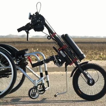 Przystawka elektryczna do wózka inwalidzkiego Q8+