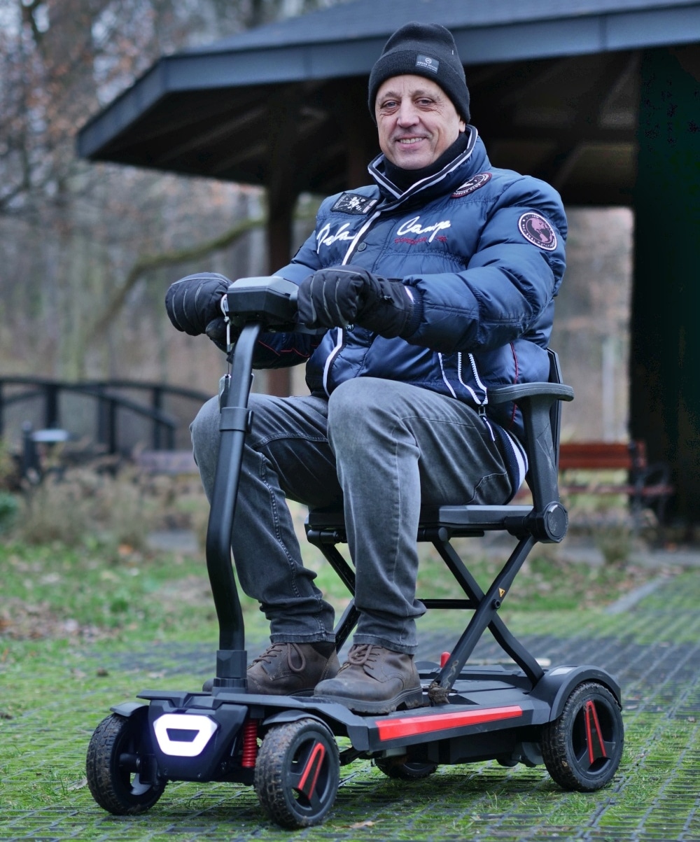 Skuter inwalidzki elektryczny N3473A EFOLD - obrazek 4