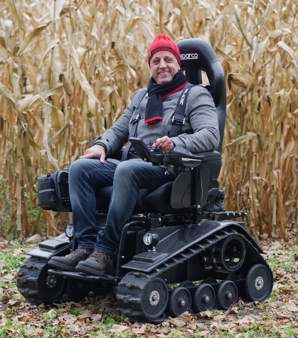 Wózek inwalidzki elektryczny gąsiennicowy TerraX