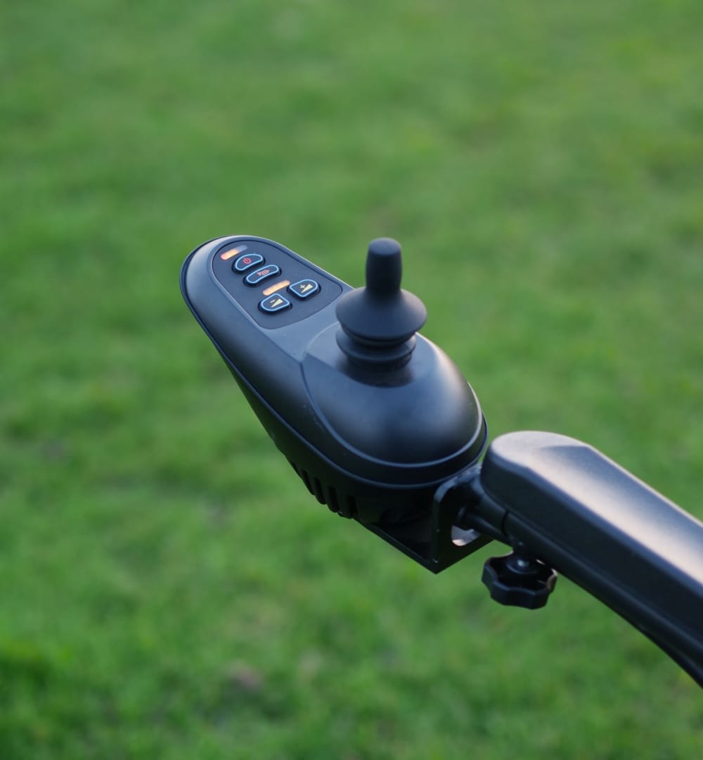 Wózek inwalidzki elektryczny HE704 - obrazek 5