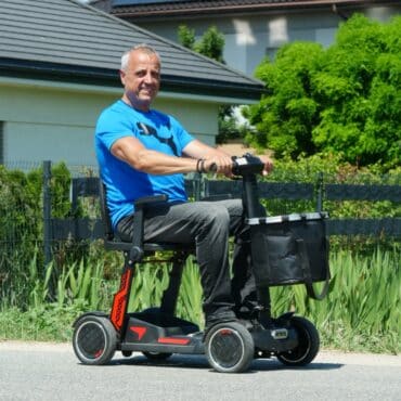 skuter inwalidzki Travel MS280 czterokołowy lekki składany